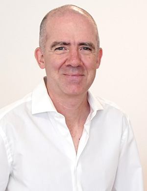 Dr. Thomas Hafner